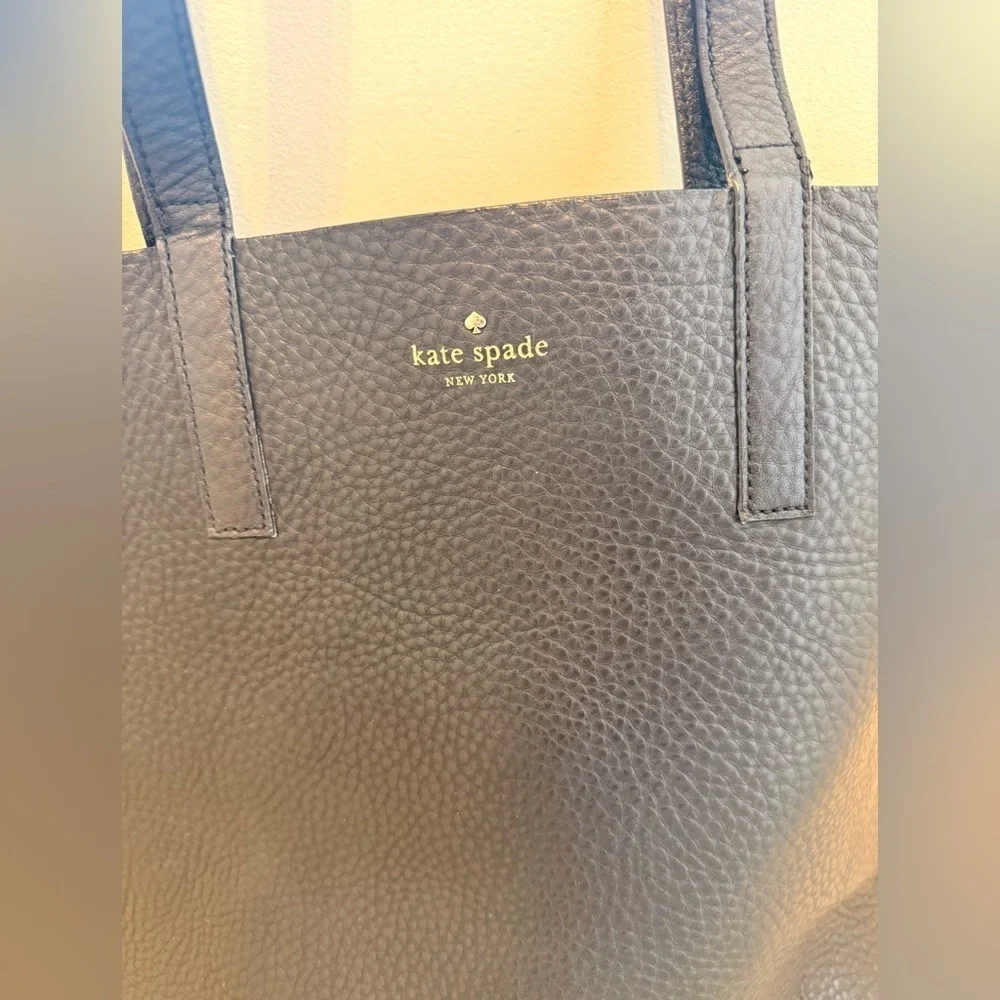 Kate spade black pebble leather tote bag